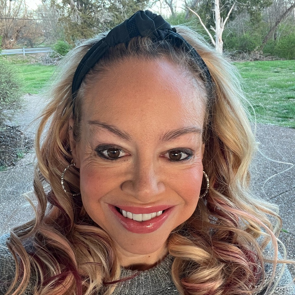 Meet your Posher, Sam